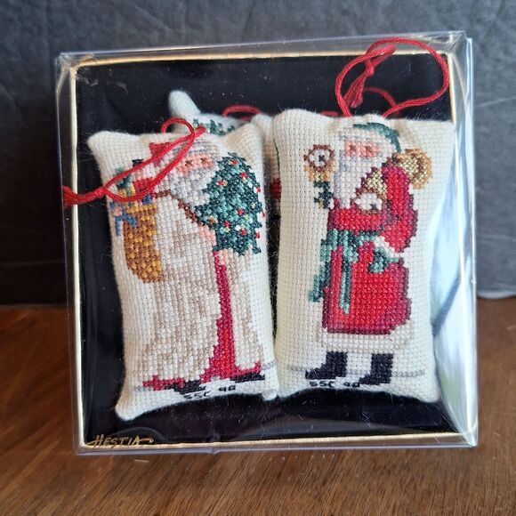 VTG 1990 HESTIA Hand Made Embroidered Santa Claus Pillow Ornaments 3" Long - Picture 2 of 16
